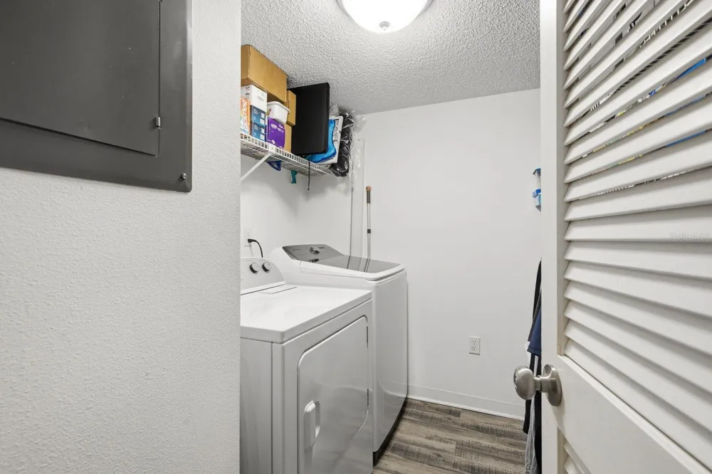 1179 PINE RIDGE CIRCLE W #G1 Tarpon Springs, FL 34688