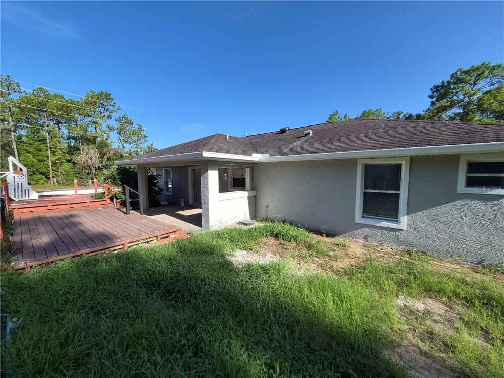 1160 W GENEVA PLACE Citrus Springs, FL 34434