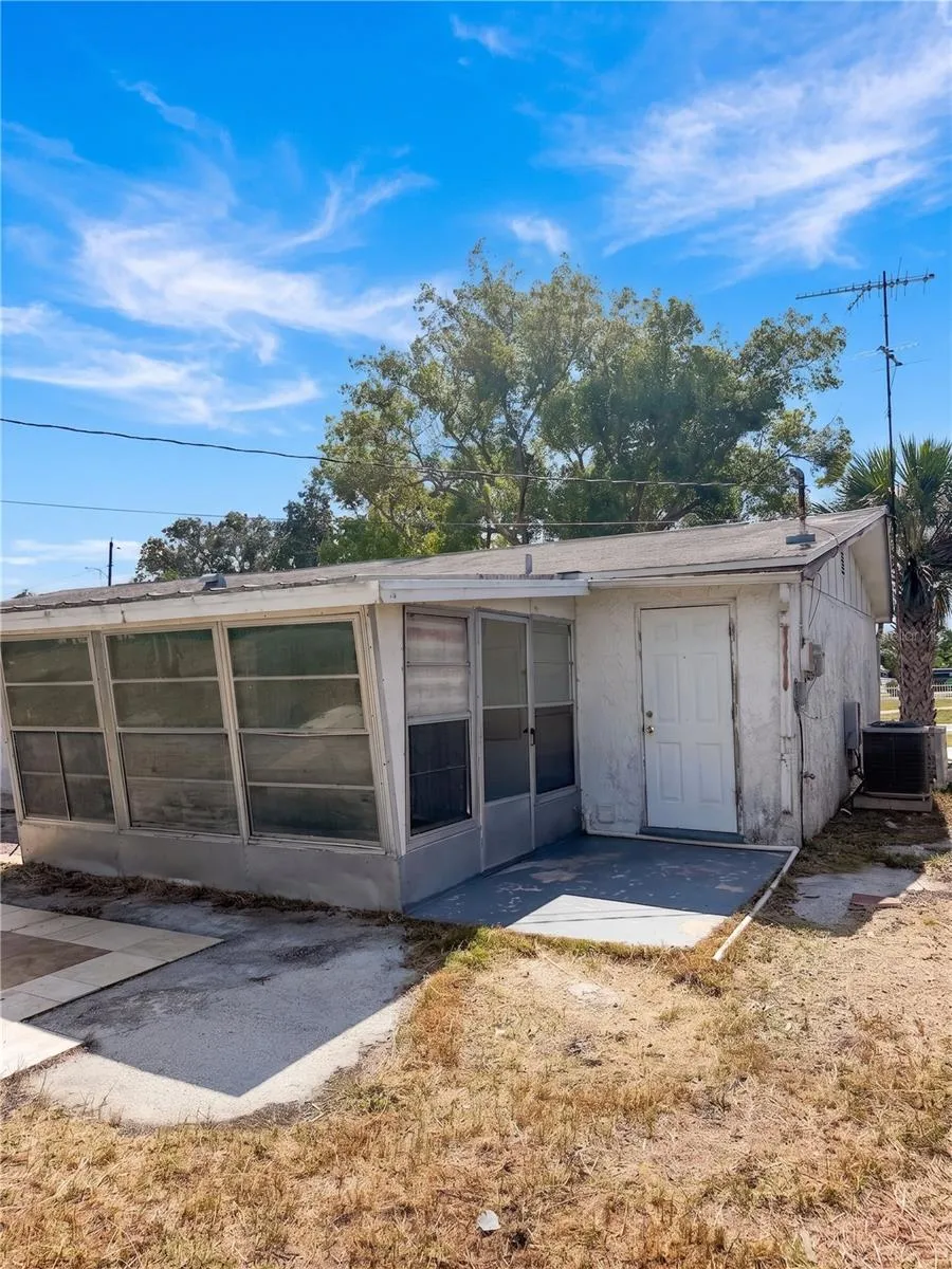 2412 ARCADIA ROAD Holiday, FL 34690