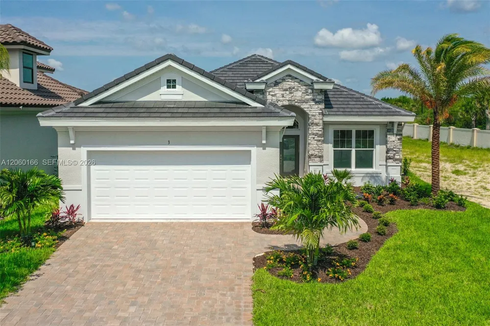3 RIO VISTA DR Palm Coast, FL 32137