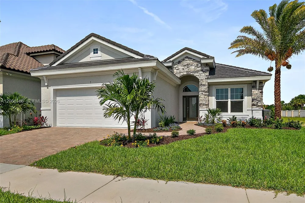 3 RIO VISTA DR Palm Coast, FL 32137