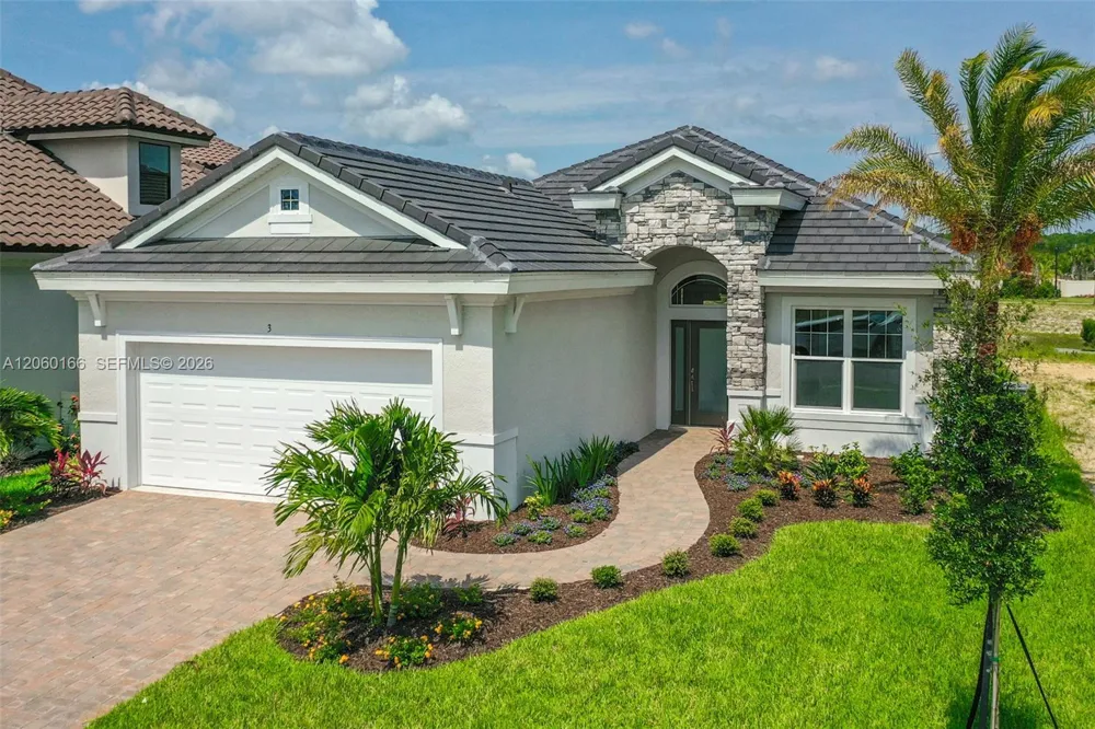 3 RIO VISTA DR Palm Coast, FL 32137