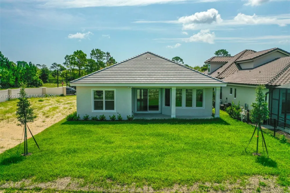 3 RIO VISTA DR Palm Coast, FL 32137