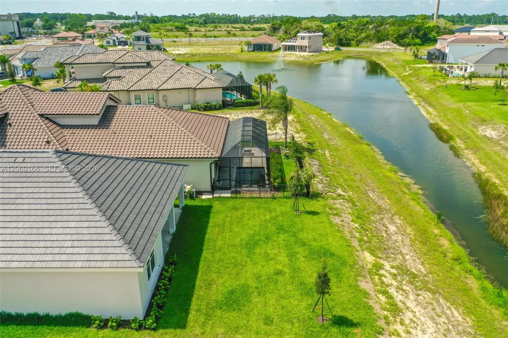 3 RIO VISTA DR Palm Coast, FL 32137