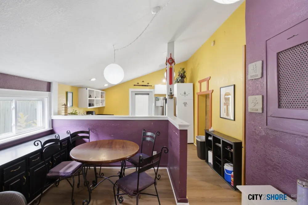 413 6th Street Grand Haven, MI 49417