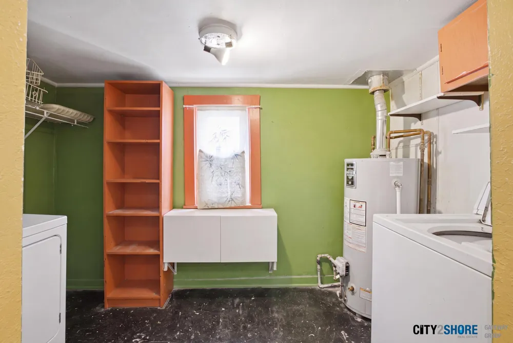 413 6th Street Grand Haven, MI 49417