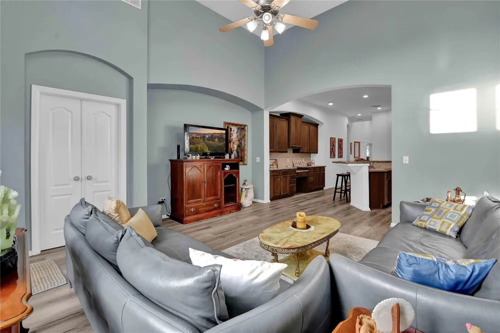 2634 Arbor Hill Lane Pearland, TX 77584
