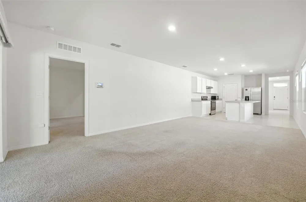 1753 BENT BRANCH AVENUE Deland, FL 32720