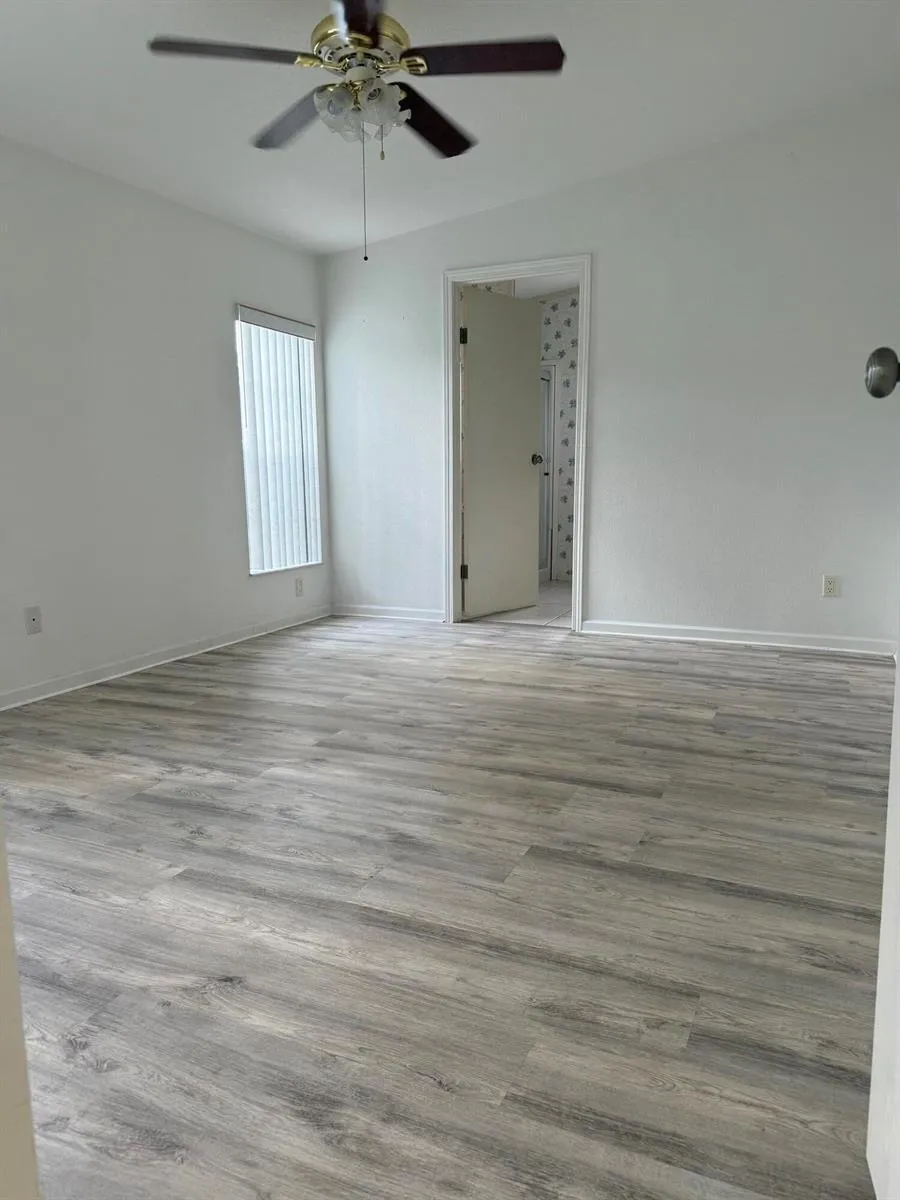 294 Kingfisher Avenue Fort Pierce, FL 34982