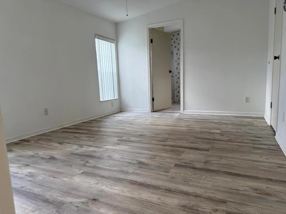 294 Kingfisher Avenue Fort Pierce, FL 34982