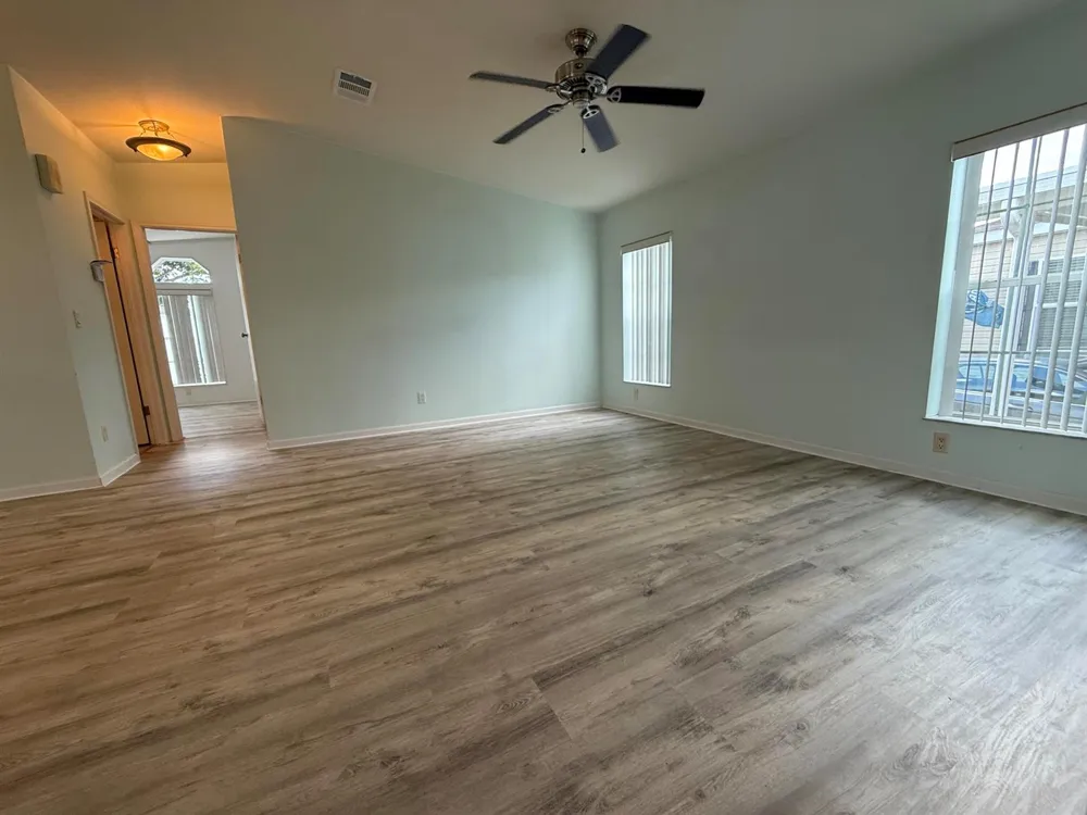 294 Kingfisher Avenue Fort Pierce, FL 34982