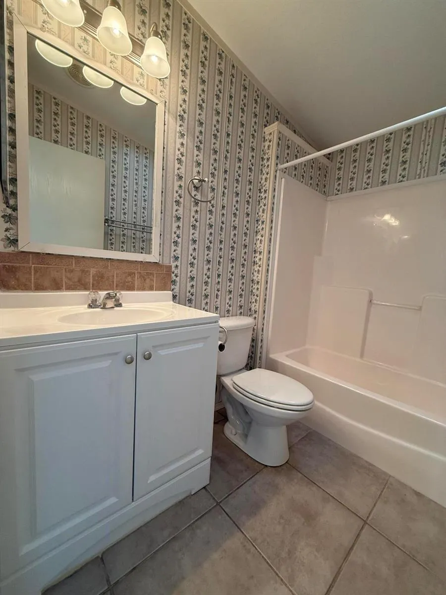 294 Kingfisher Avenue Fort Pierce, FL 34982