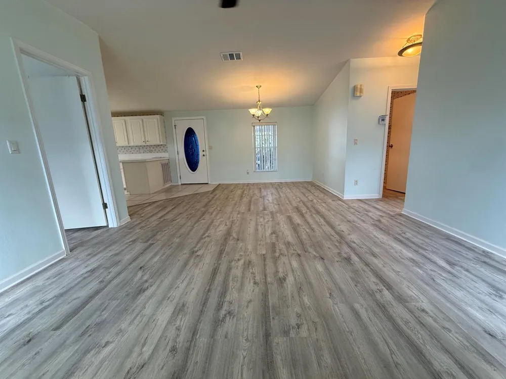 294 Kingfisher Avenue Fort Pierce, FL 34982