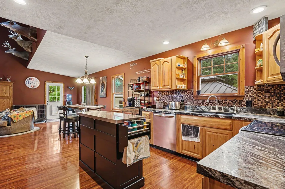 6914 S 128th Avenue Rothbury, MI 49452