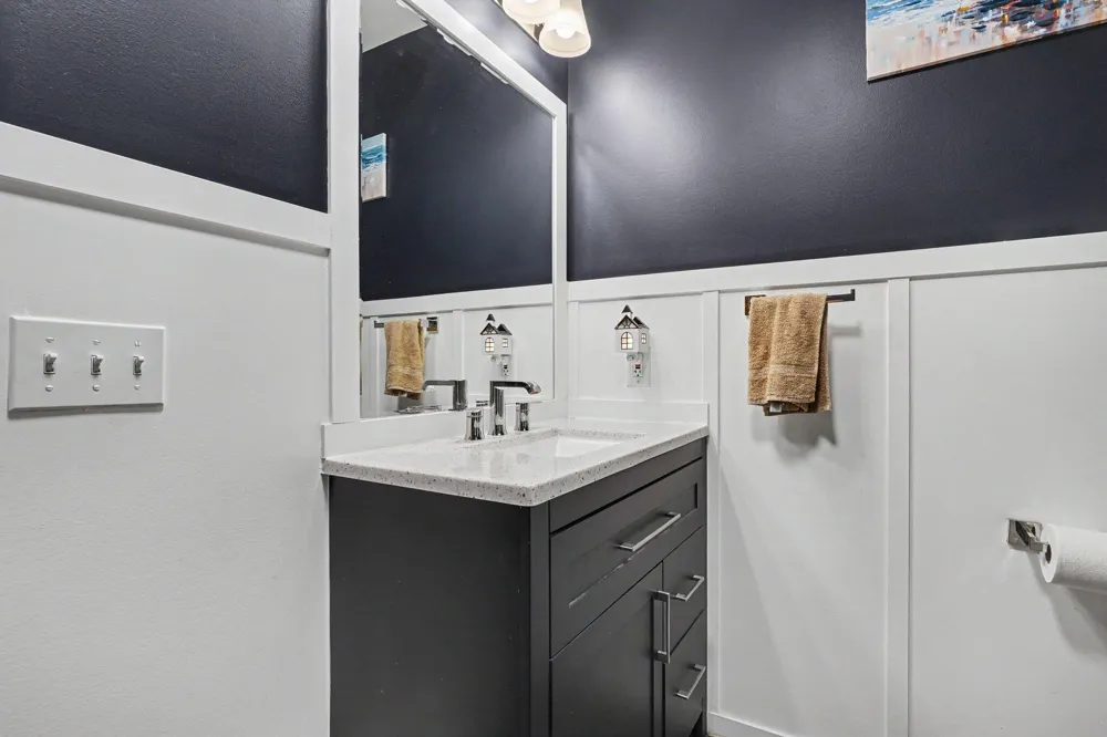 6914 S 128th Avenue Rothbury, MI 49452