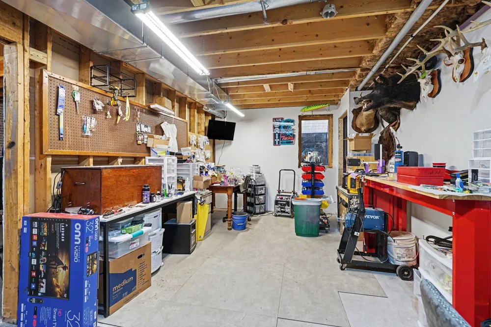 6914 S 128th Avenue Rothbury, MI 49452