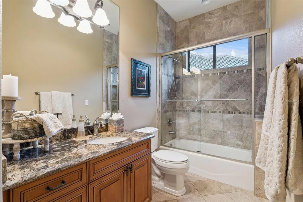 25608 GRANDVIEW POINTE Sorrento, FL 32776