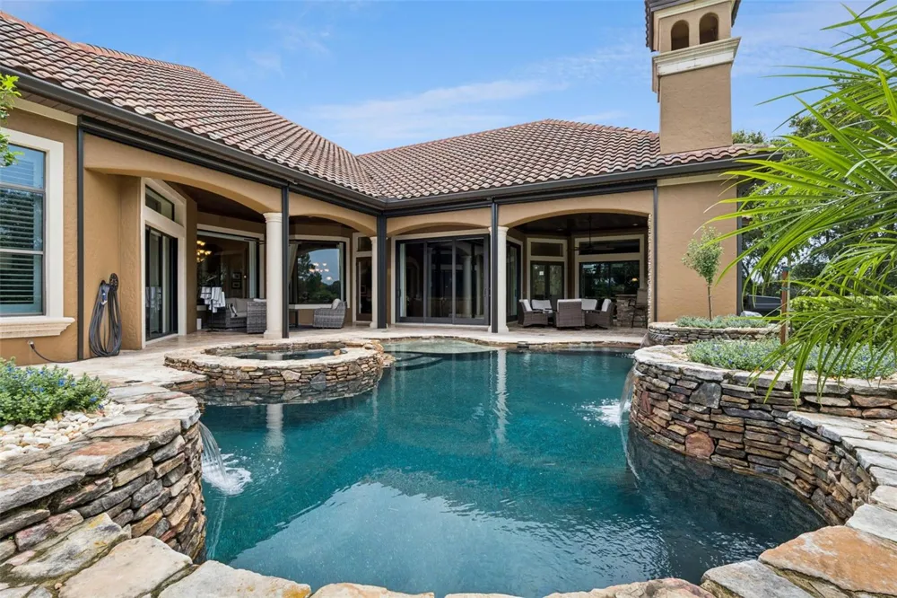 25608 GRANDVIEW POINTE Sorrento, FL 32776