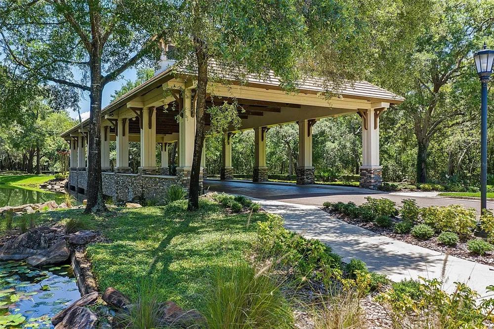 25608 GRANDVIEW POINTE Sorrento, FL 32776