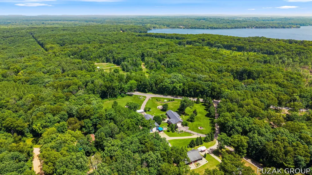 1780 Shady Lane Allegan, MI 49010