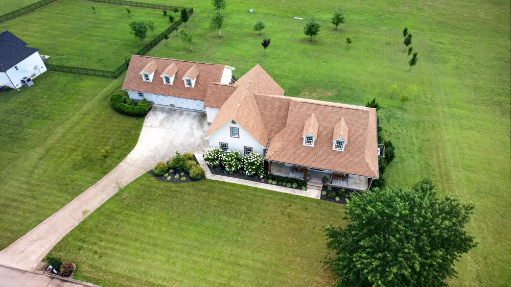 209 Melrose Place Dayton, TN 37321