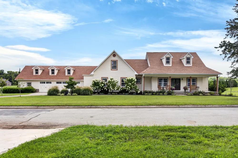 209 Melrose Place Dayton, TN 37321