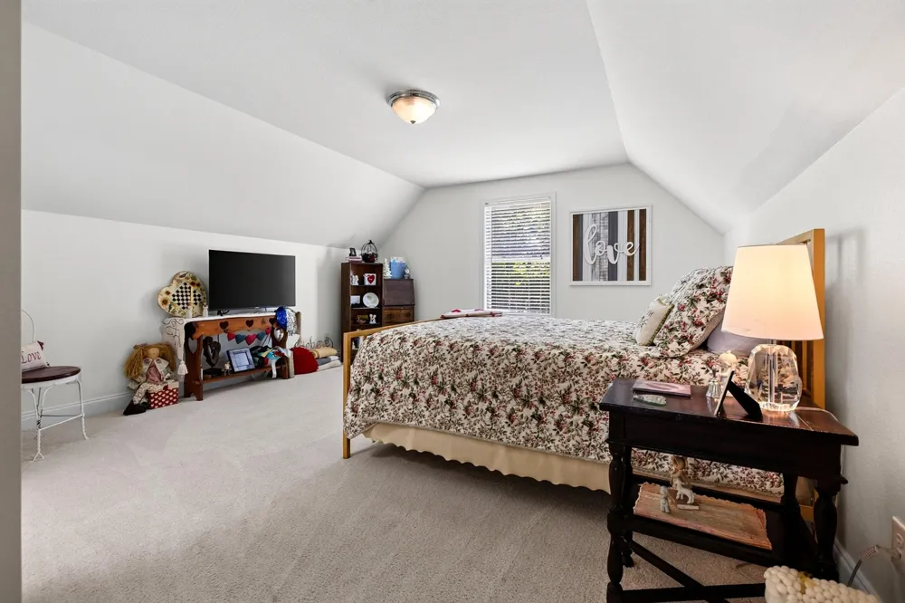 209 Melrose Place Dayton, TN 37321