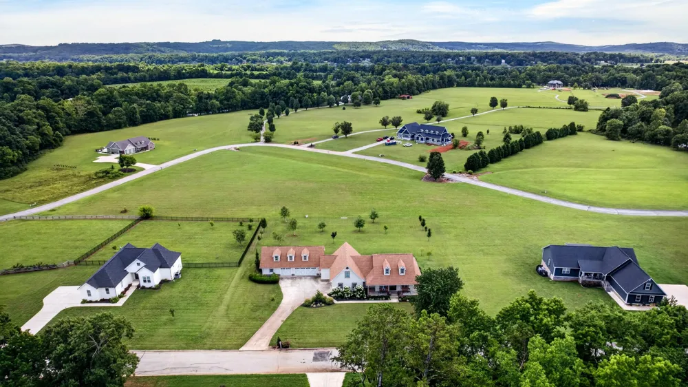 209 Melrose Place Dayton, TN 37321