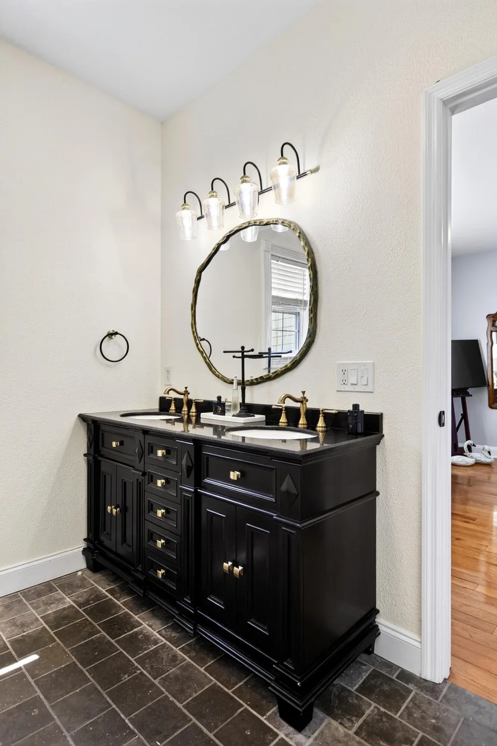 209 Melrose Place Dayton, TN 37321