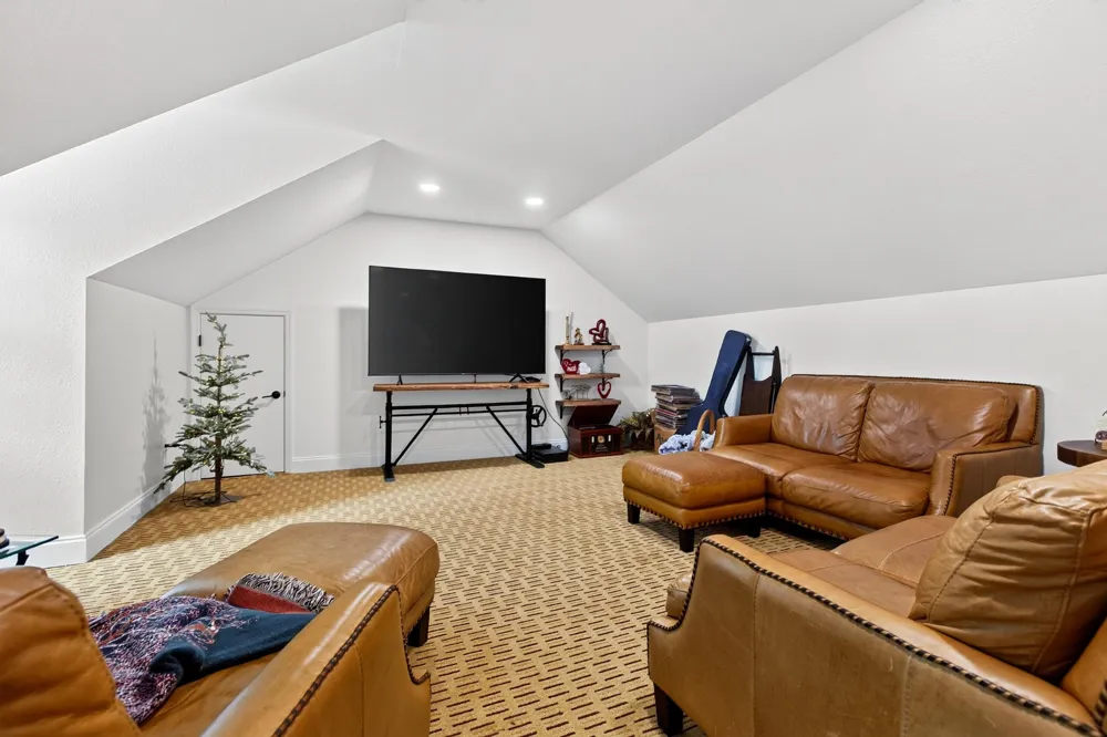 209 Melrose Place Dayton, TN 37321
