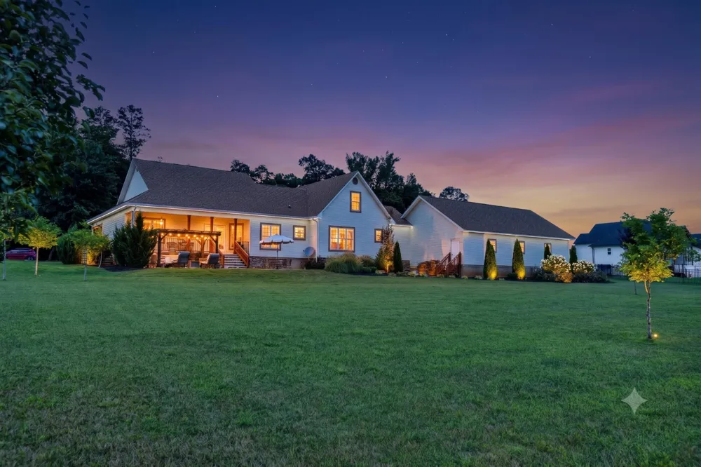 209 Melrose Place Dayton, TN 37321