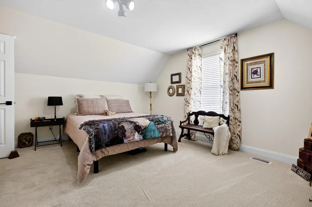 209 Melrose Place Dayton, TN 37321
