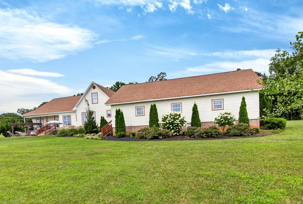 209 Melrose Place Dayton, TN 37321