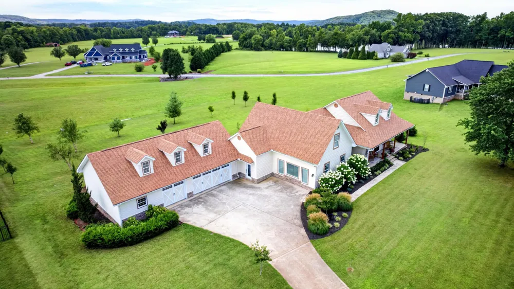 209 Melrose Place Dayton, TN 37321