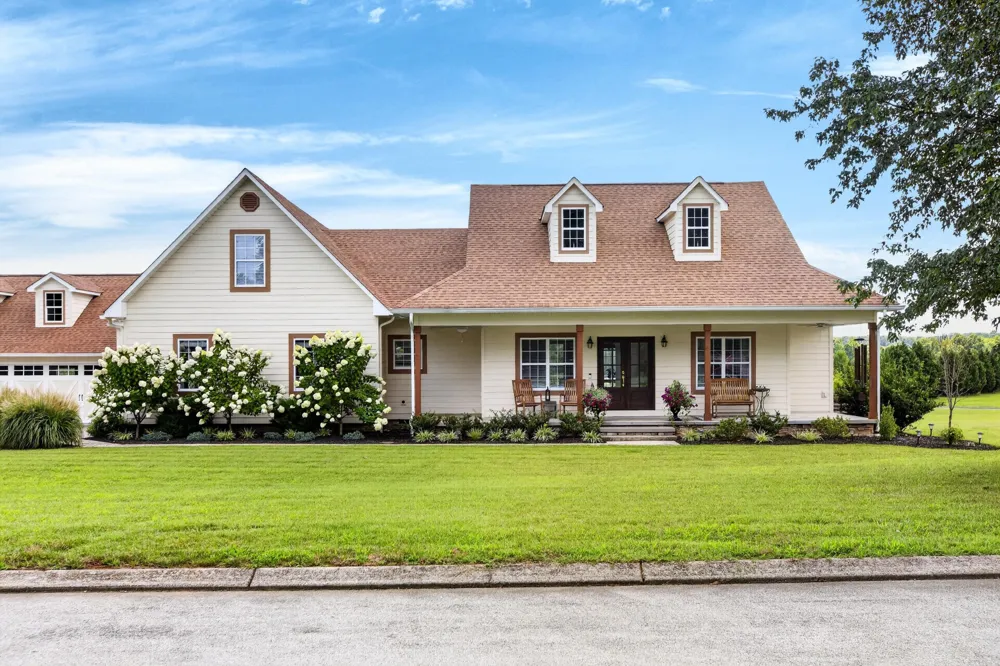 209 Melrose Place Dayton, TN 37321