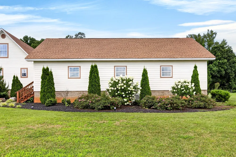 209 Melrose Place Dayton, TN 37321