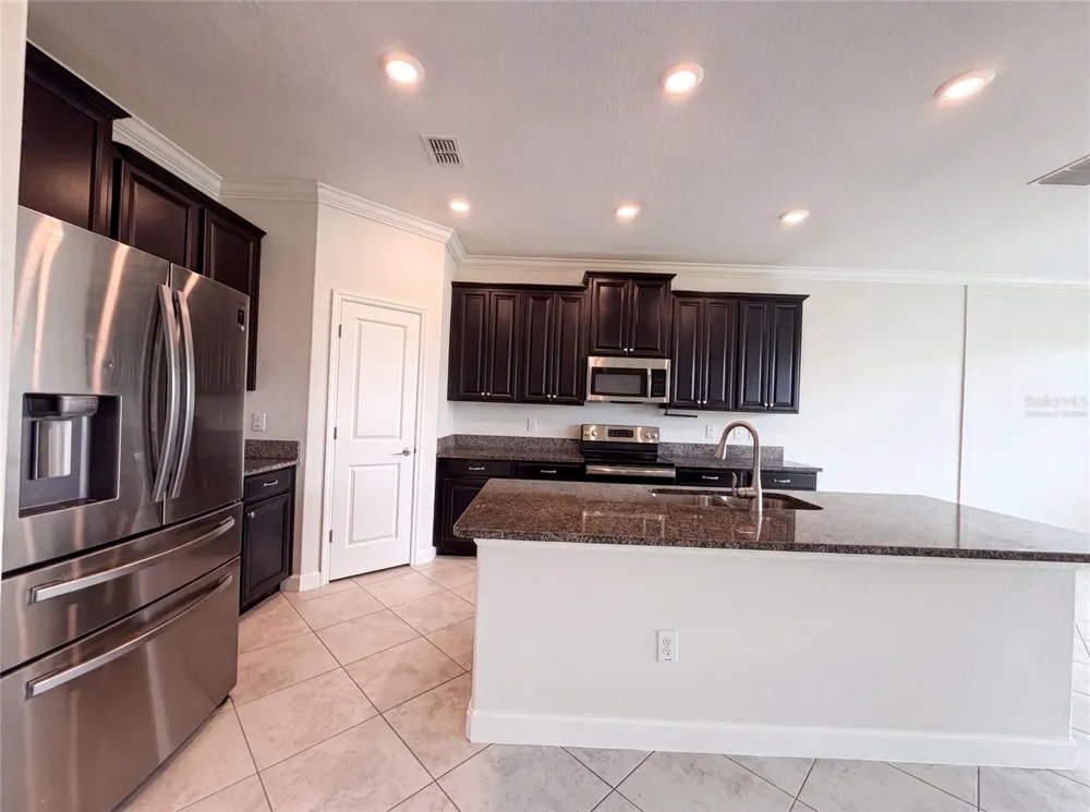 9709 IVORY DRIVE Ruskin, FL 33573