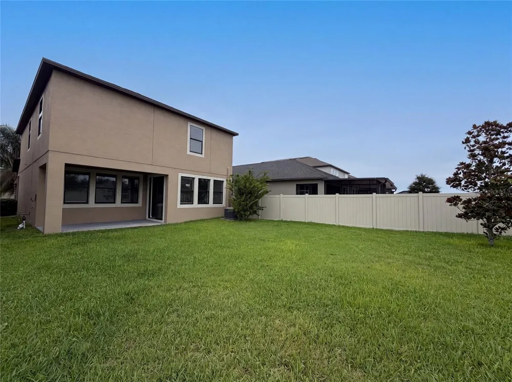 9709 IVORY DRIVE Ruskin, FL 33573