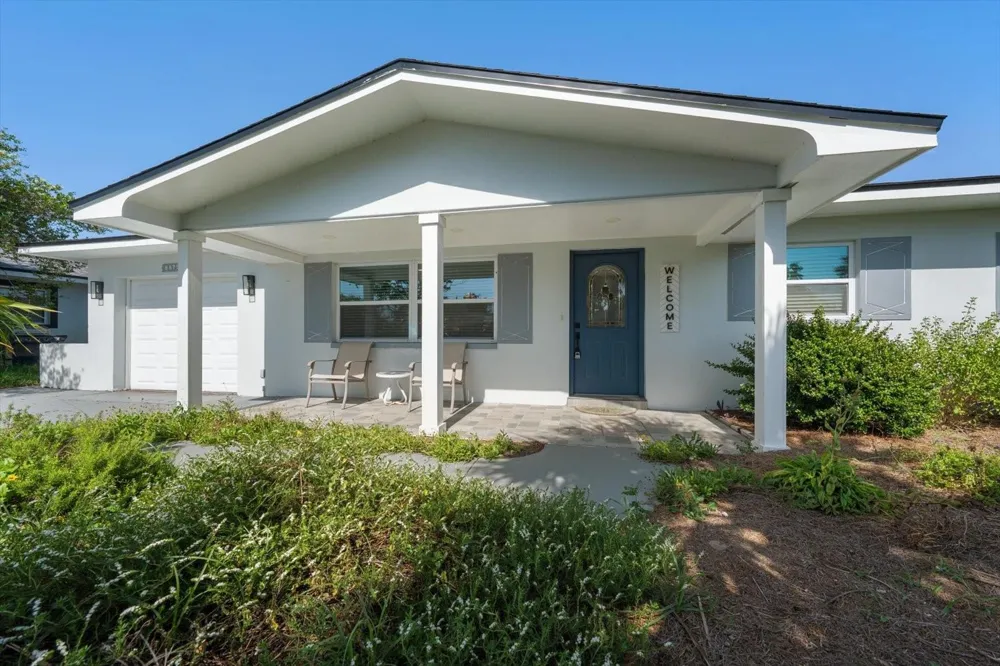 8879 111TH STREET Seminole, FL 33772