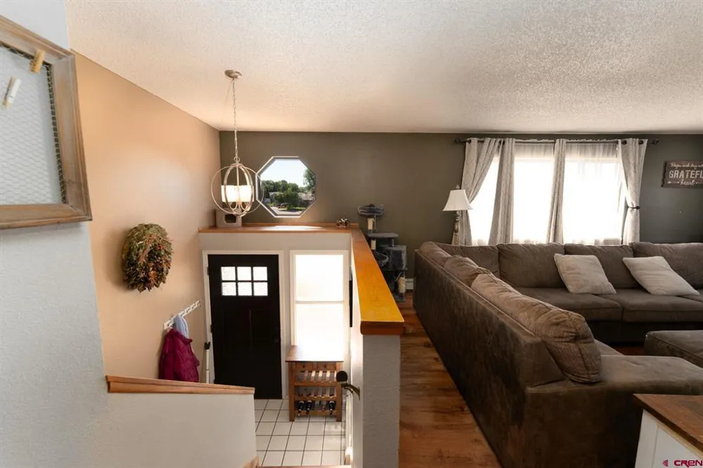 1538 Manchester Drive Montrose, CO 81401