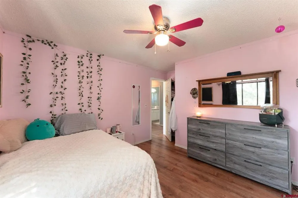1538 Manchester Drive Montrose, CO 81401