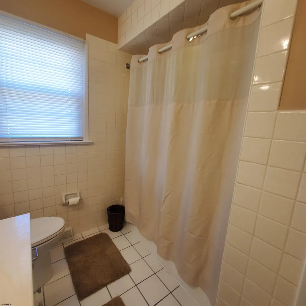 2024 A Beverly Drive Dr Vineland, NJ 08360