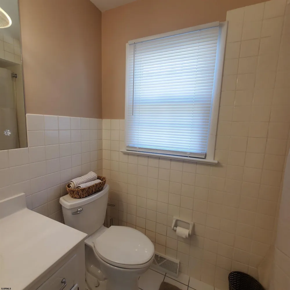 2024 A Beverly Drive Dr Vineland, NJ 08360