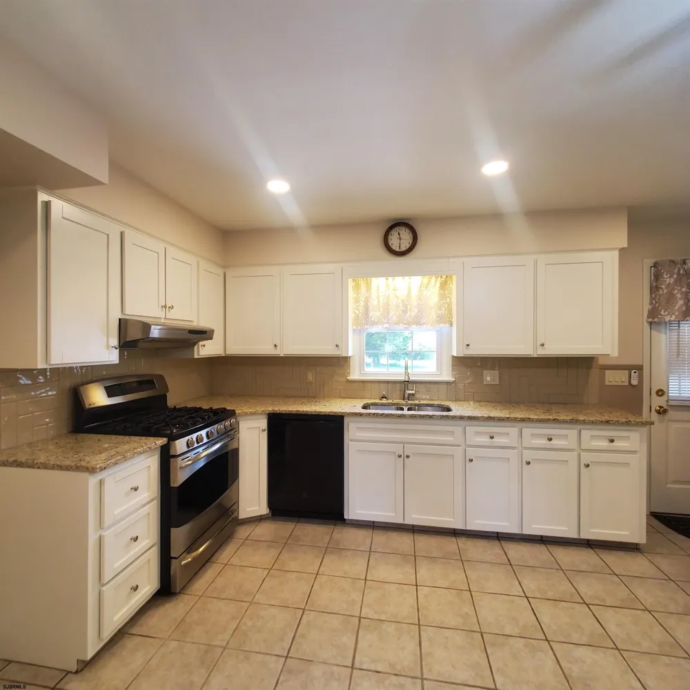 2024 A Beverly Drive Dr Vineland, NJ 08360