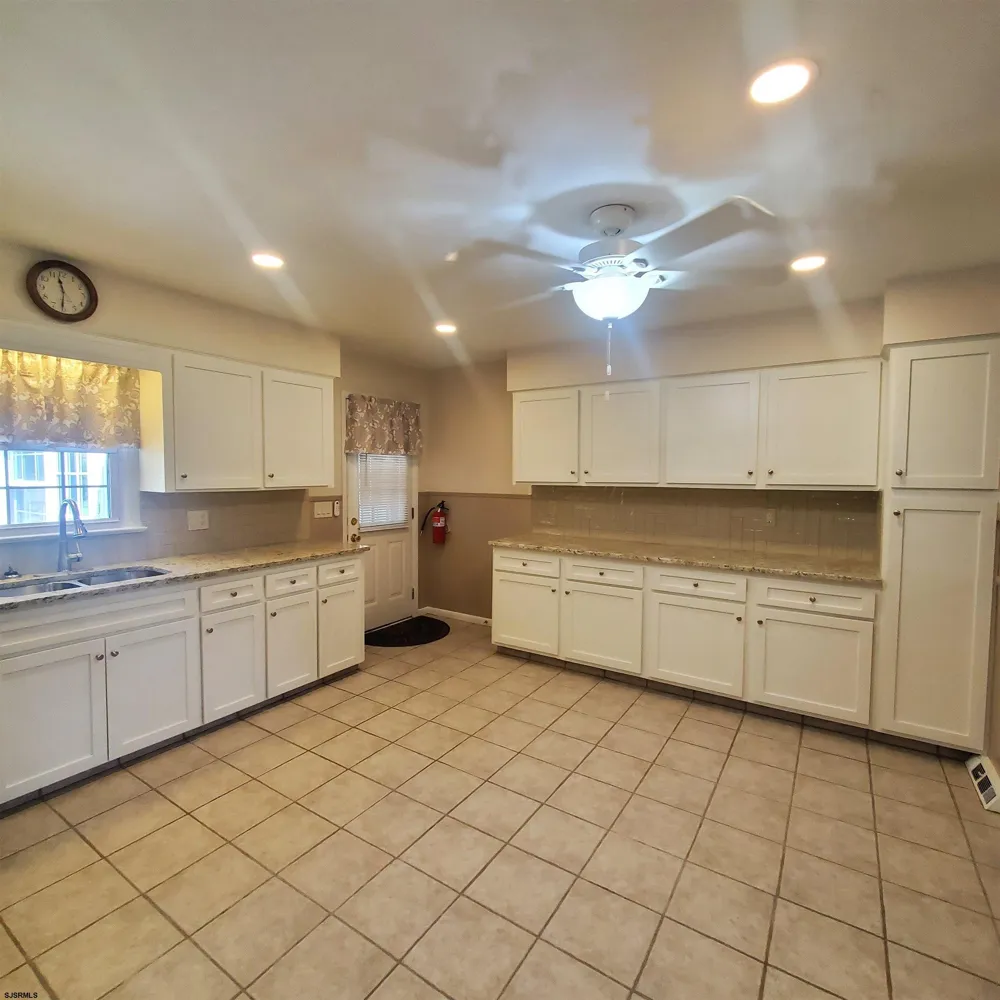 2024 A Beverly Drive Dr Vineland, NJ 08360