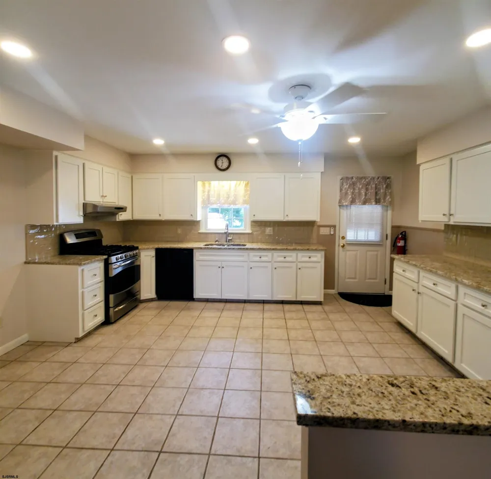 2024 A Beverly Drive Dr Vineland, NJ 08360