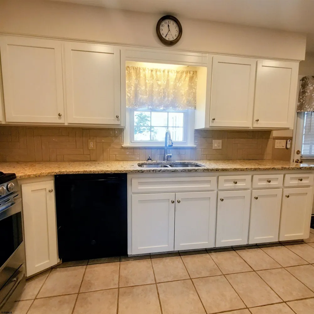 2024 A Beverly Drive Dr Vineland, NJ 08360