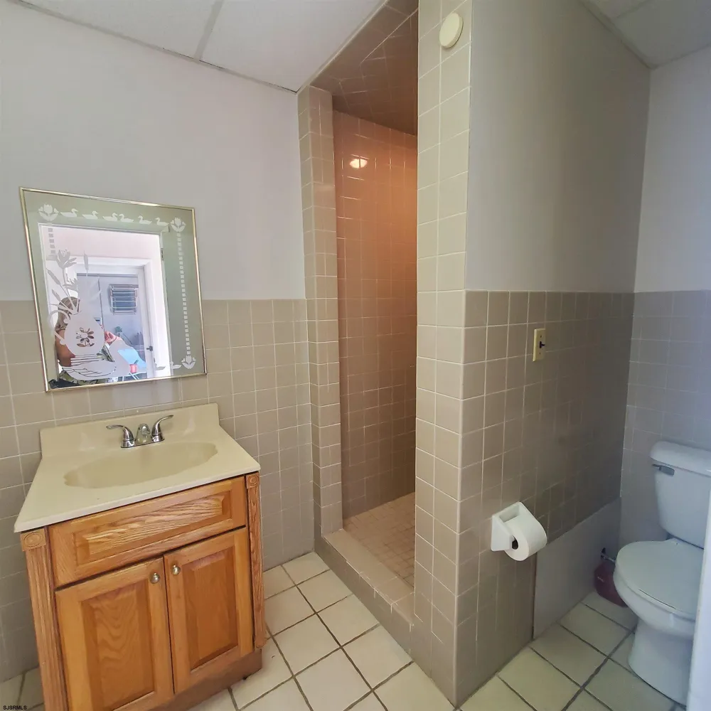 2024 A Beverly Drive Dr Vineland, NJ 08360