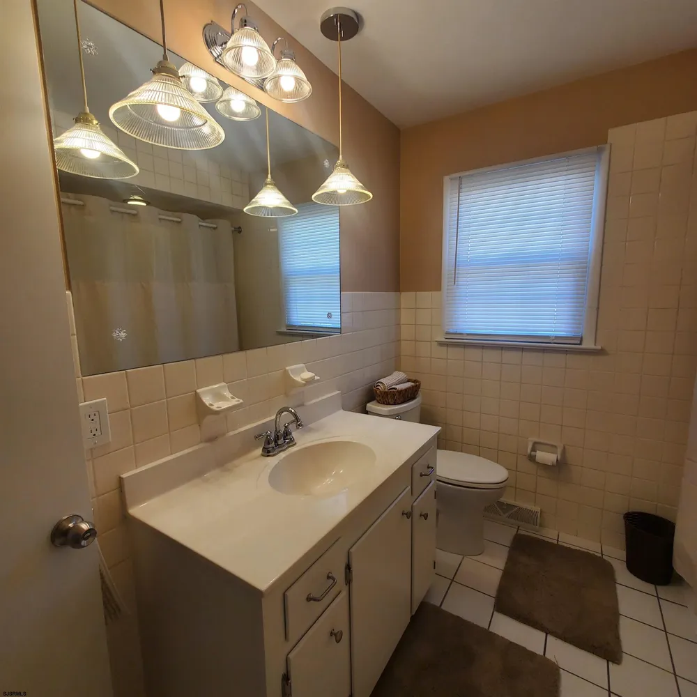 2024 A Beverly Drive Dr Vineland, NJ 08360