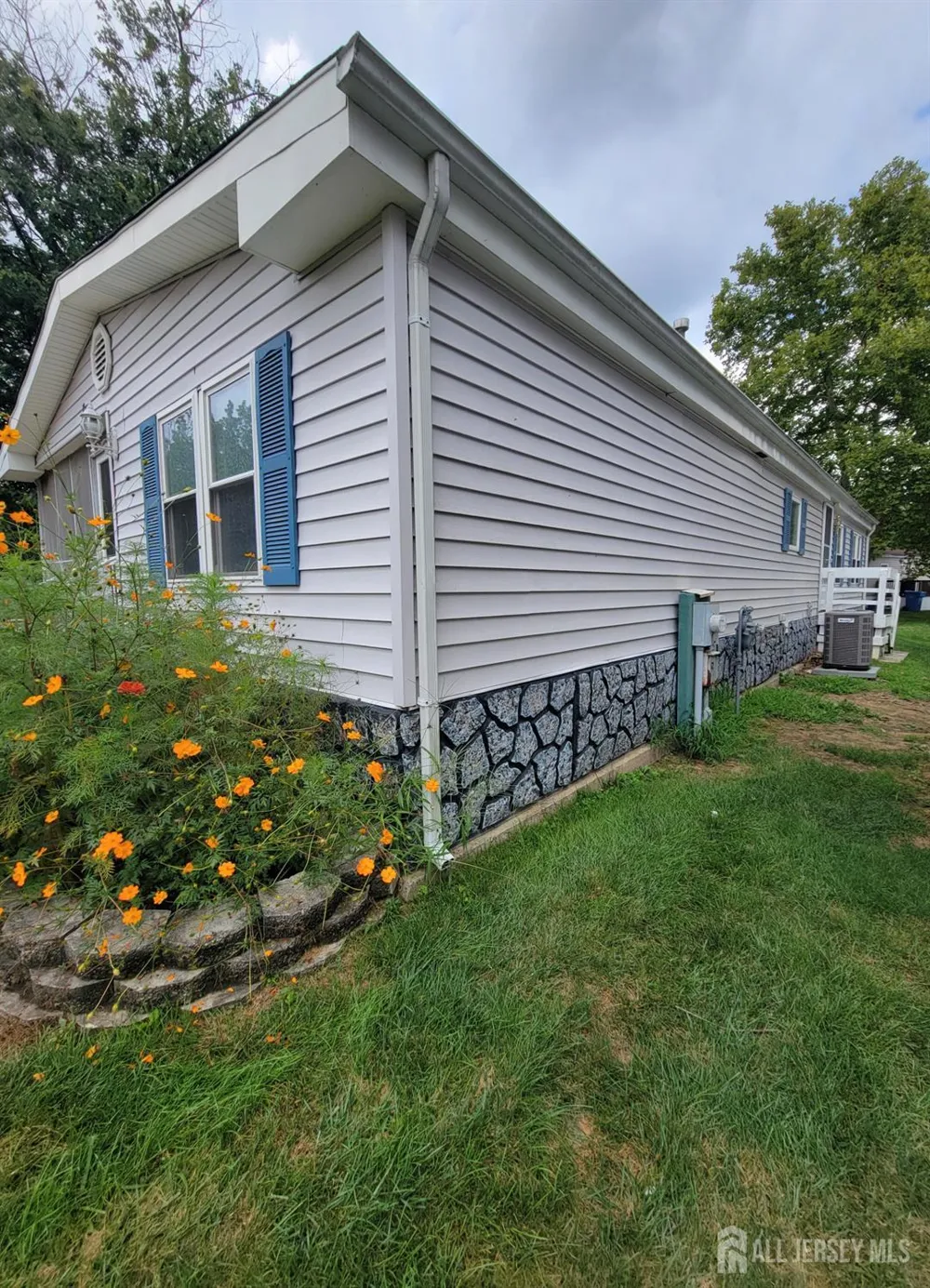 1 Poe Road North Brunswick, NJ 08902